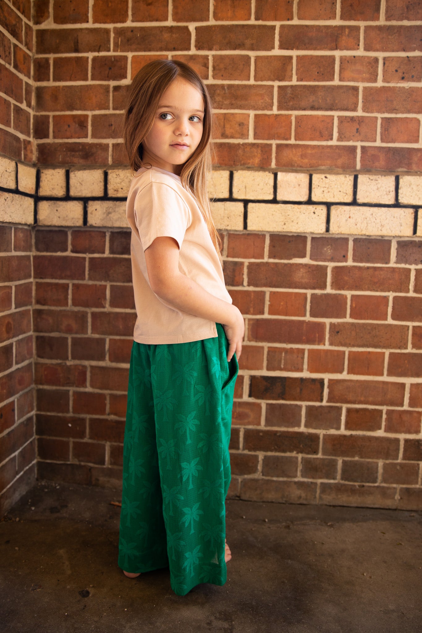 Kate T-Shirt-Sand Castle